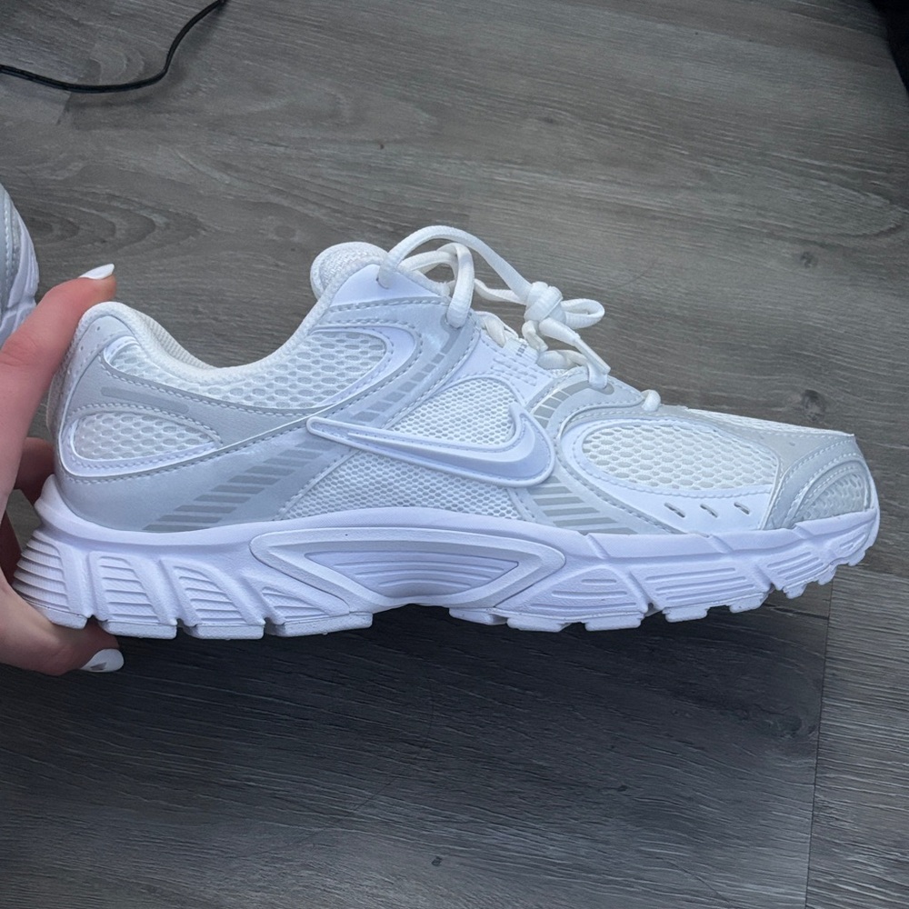 Nike V5 RNR (White)